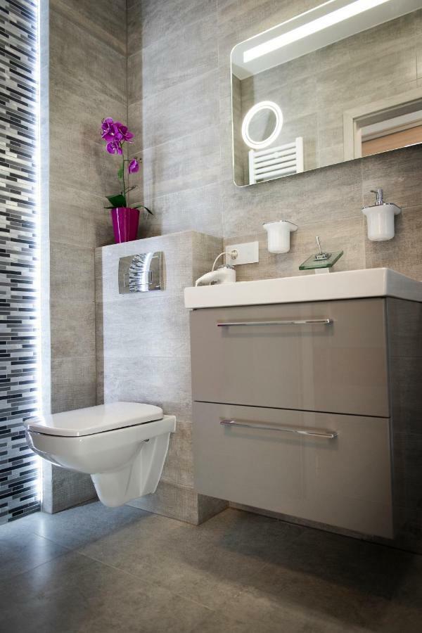 Apartament Elegance Pink Реваль Екстер'єр фото